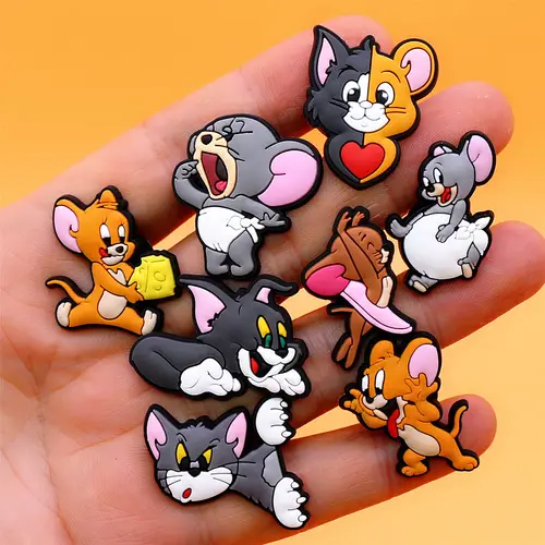 Hebilla de zapato de PVC con animales divertidos, accesorios de dibujos animados de Tom y Jerry, dijes superiores de zapatos, decoraciones de Pin de zueco, regalos de Navidad para fiesta, 1 Uds.
