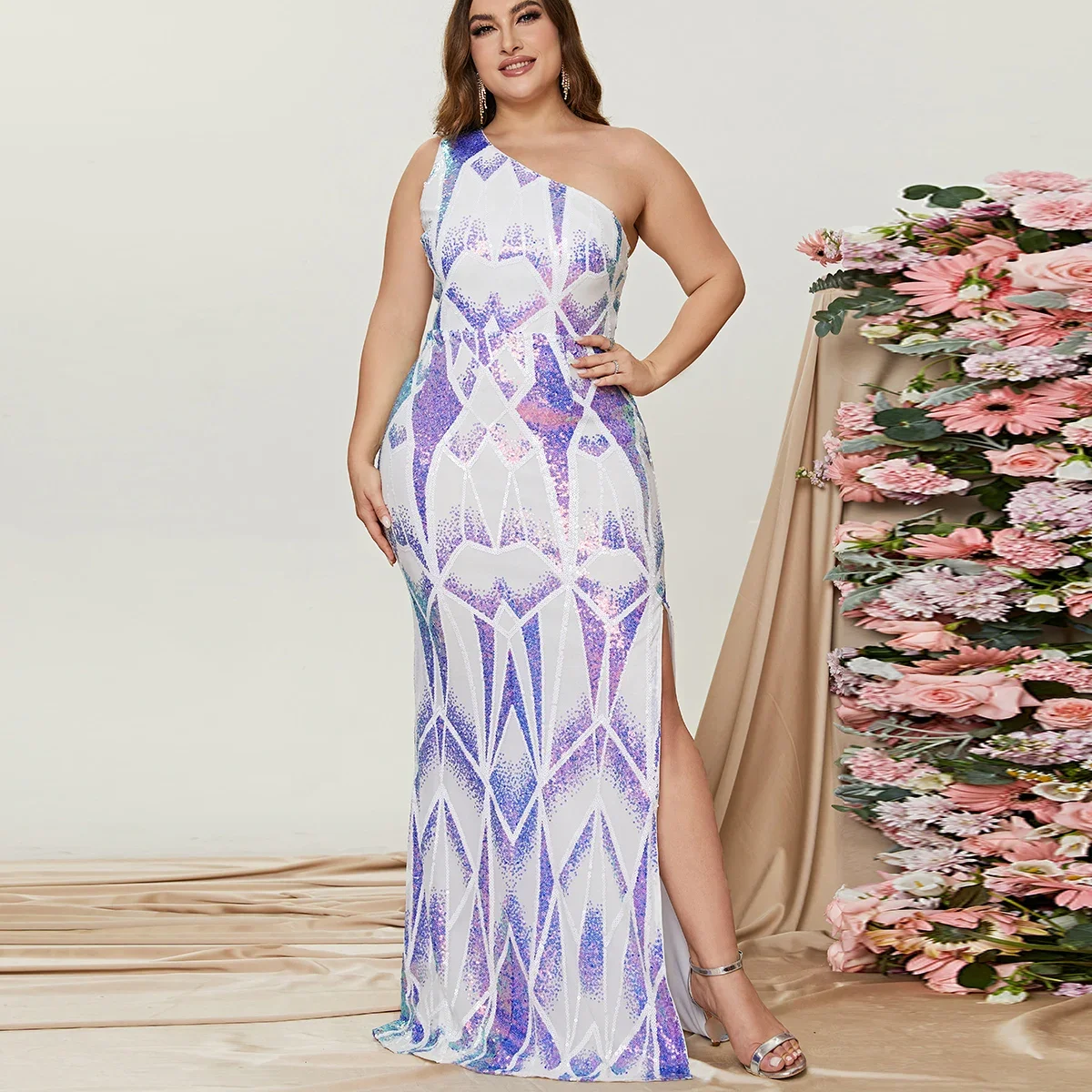 

Plus Size One Shoulder Sleeveless Slit Prom Dresses