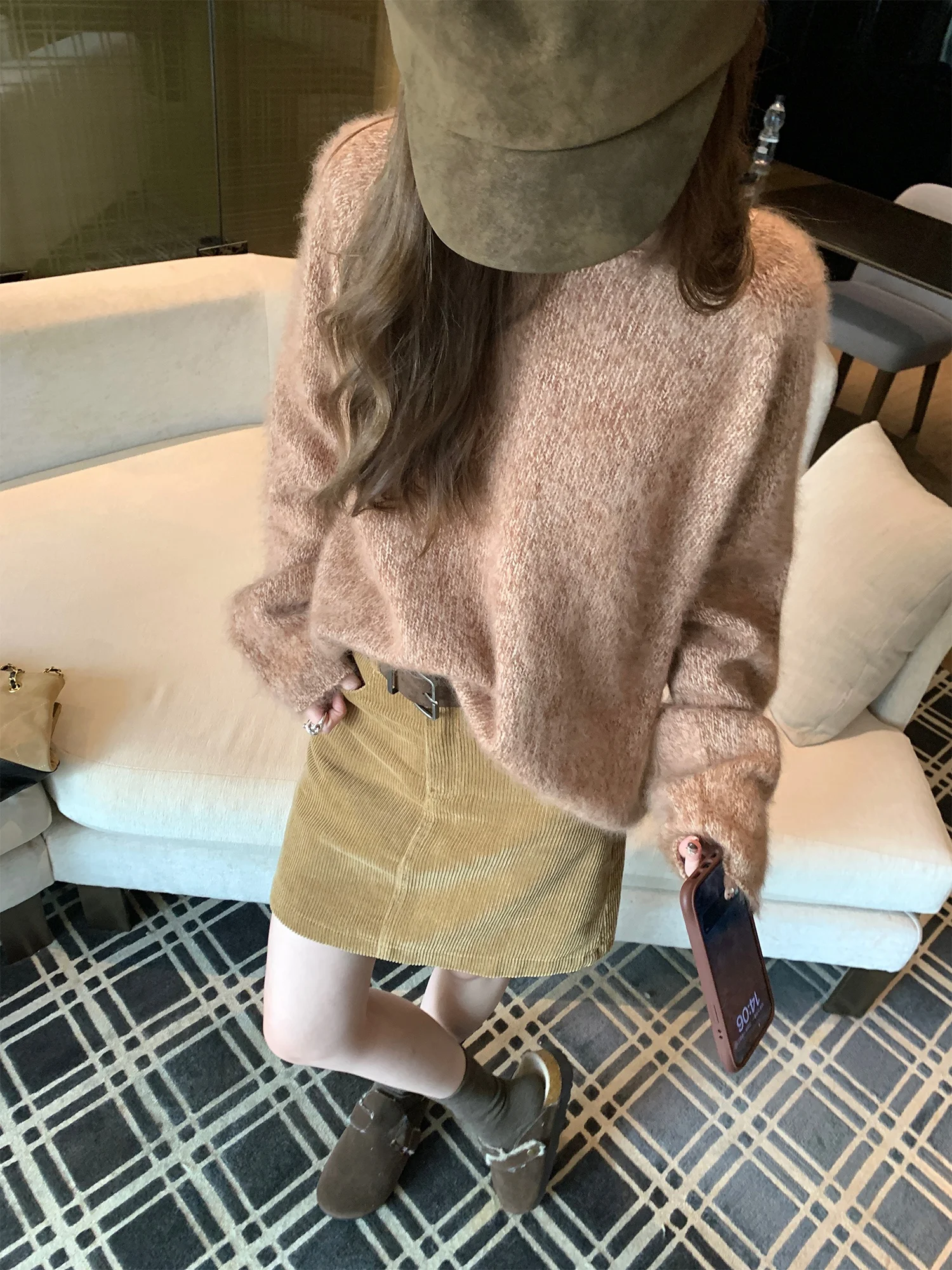 

Мягкий вязаный свитер женский, свободный, повседневный, с длинным рукавом, круглым вырезом, цветной, удобный, дышащий, модный трикотаж