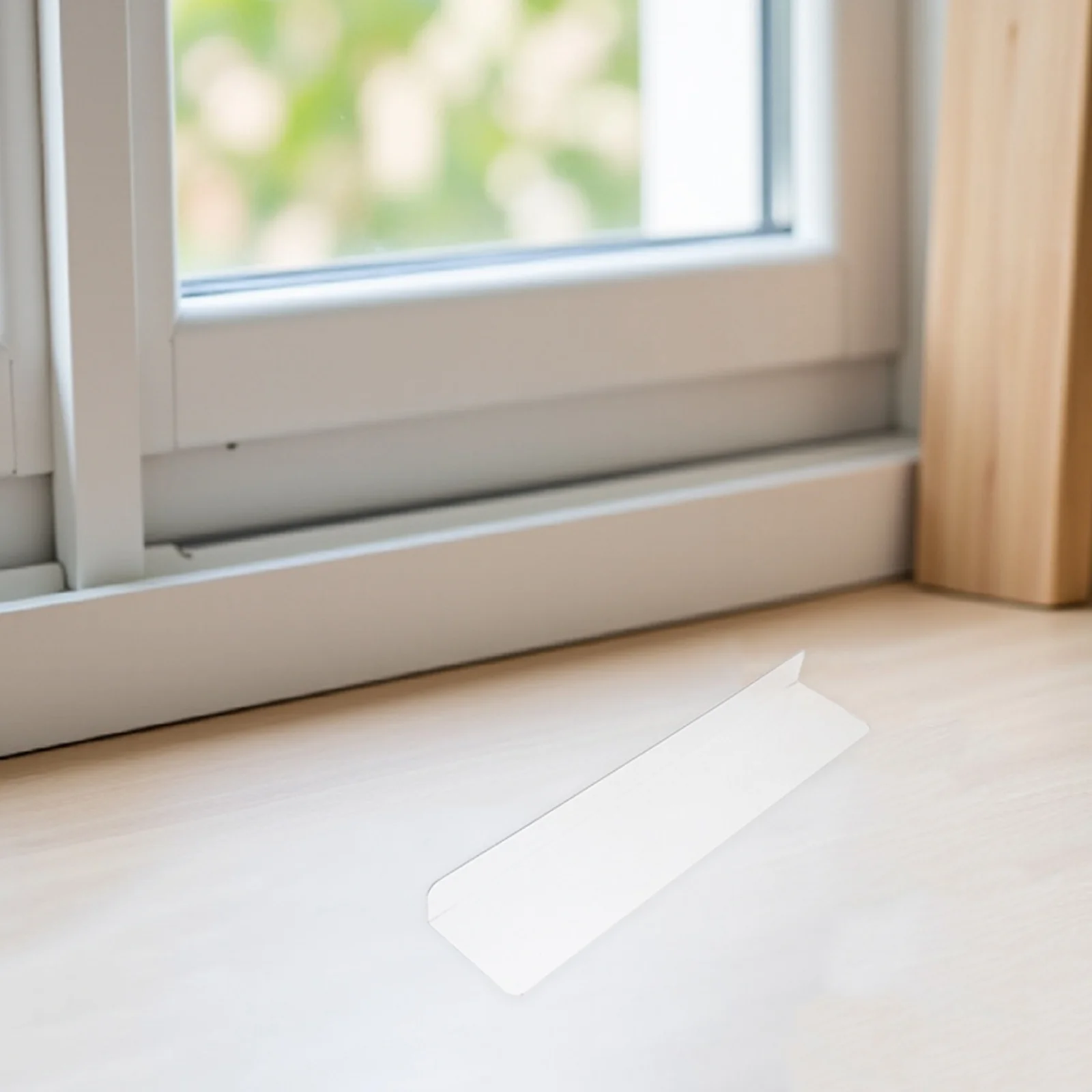 4Pcs Plastic Window Sill Protector 28x7x3cm Transparent Ledge Shield Against Claw Damage Window Ledge Protector Dogs