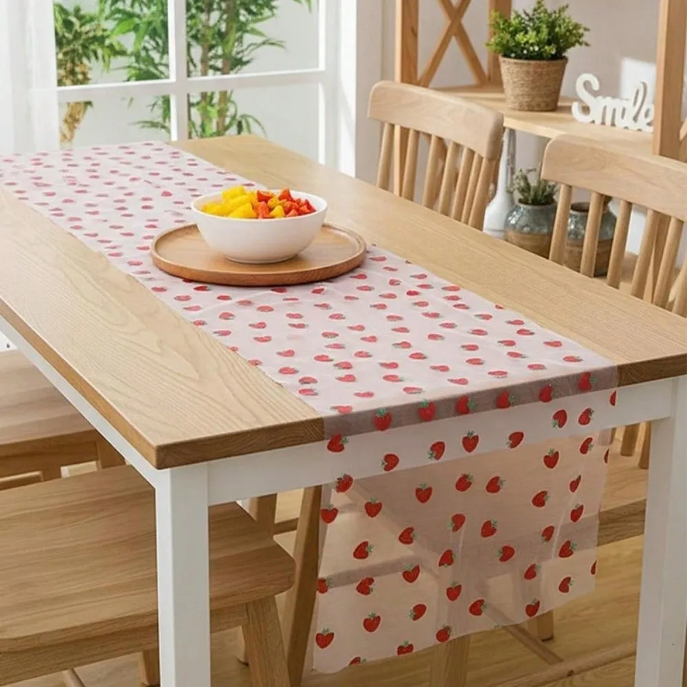 DIY Tulle Fabric Strawberry Mesh Table Runner Sweet Glitter Polyester Gauze Tablecloth Princess Style Table Cover Wedding