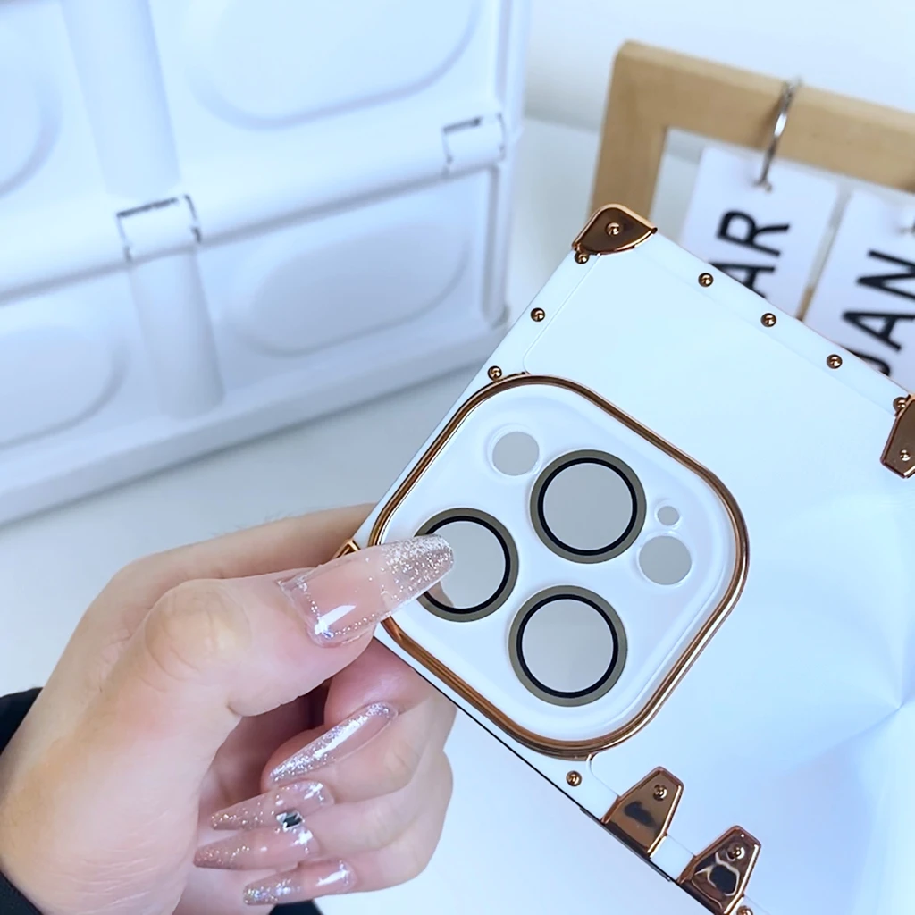 Сплошной цвет Aurora, прямоугольный металлический кружевной узор с краями и стеклянной пленкой для камеры, чехол для iPhone 15, 14, 13, 12 Pro Max