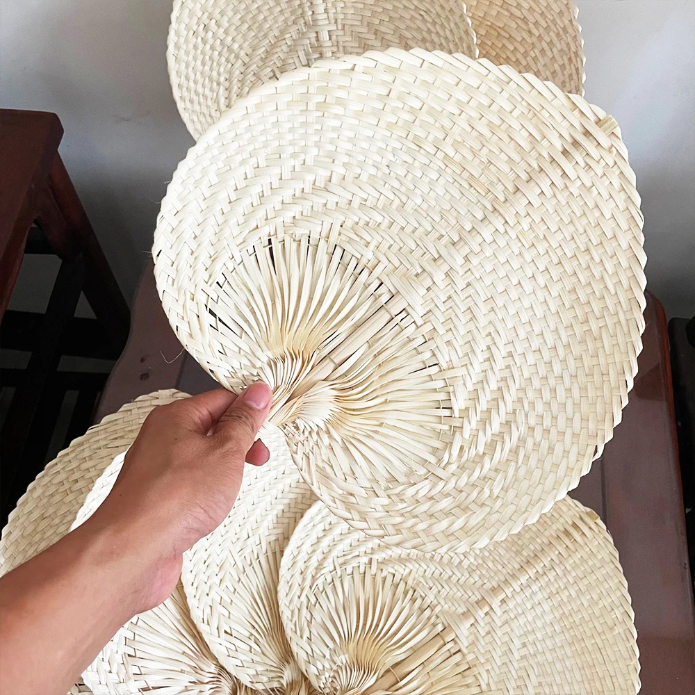 10/20pcs Wedding Decor Fans Bamboo Raffia Hand Fans for Guest Hand Weaving Fan for Summer Cooling Beach Wall Decor Party Favors