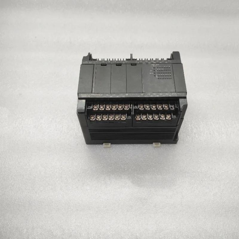 

Совершенно новый оригинальный модуль аналогового ввода IC200TBX214 IC200TBX220 IC200TBX228 IC200TBX240 IC200TBX264 IC200TBX320