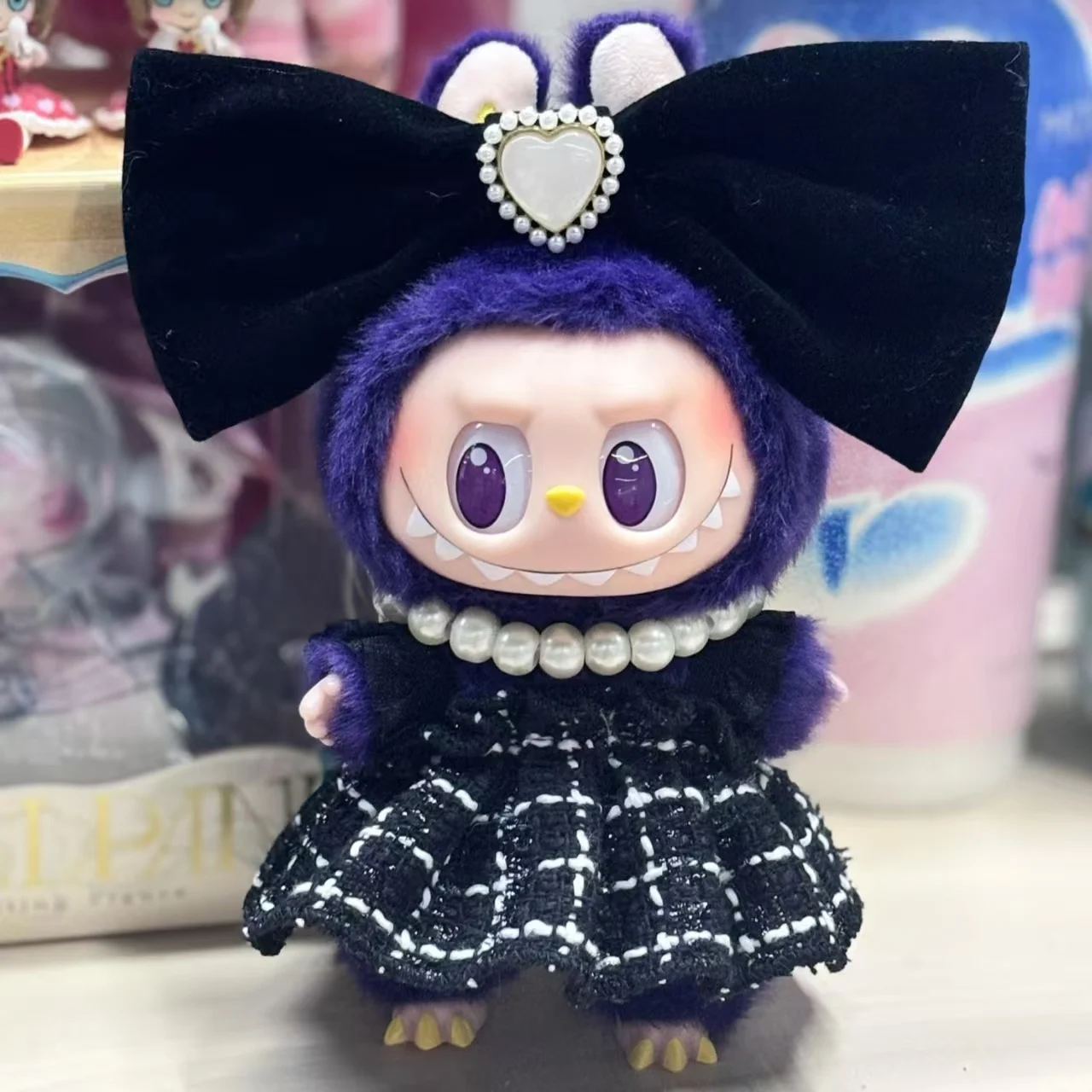 Für Labubu Puppe Kleidung Outfit Zubehör Labubu Kleidung Designer Schwarz und Weiß Kariertes Kleid Set DIY Mini Puppen Kleidung Geschenk