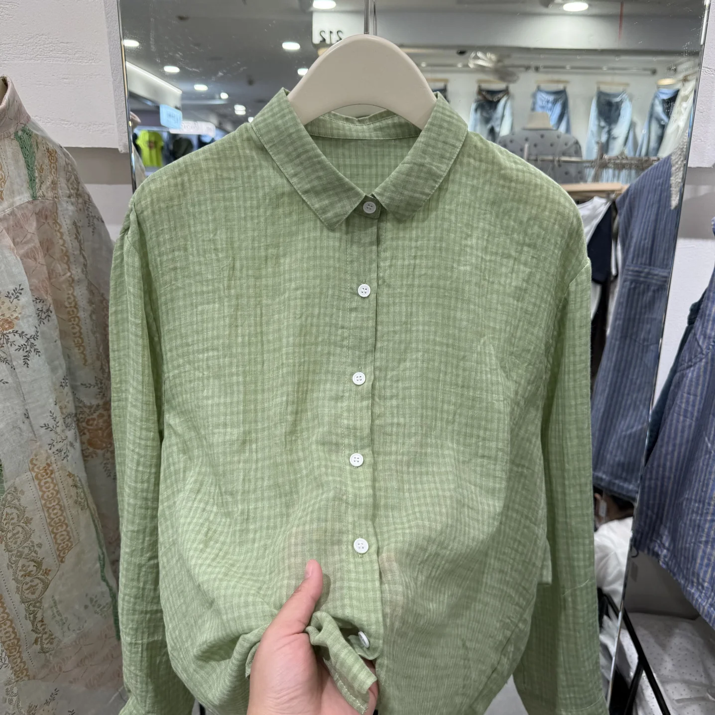 Lightweight Sun-Protective Green Shirt 2026 Summer New Korean Simple Collar Pure Cotton Single Button Color Woven Blouse
