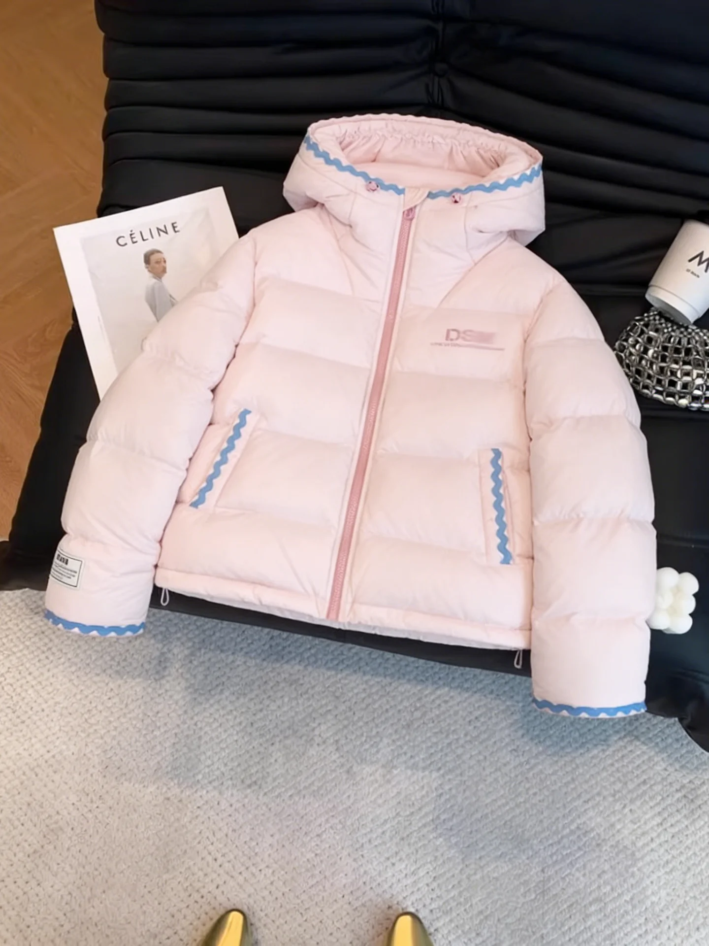 

Korean Sle Women's Thiened ell Embroidery Hooded down Cotton Jaet Pink Bread Sle Winter Warm ort Coat Zipper Closure