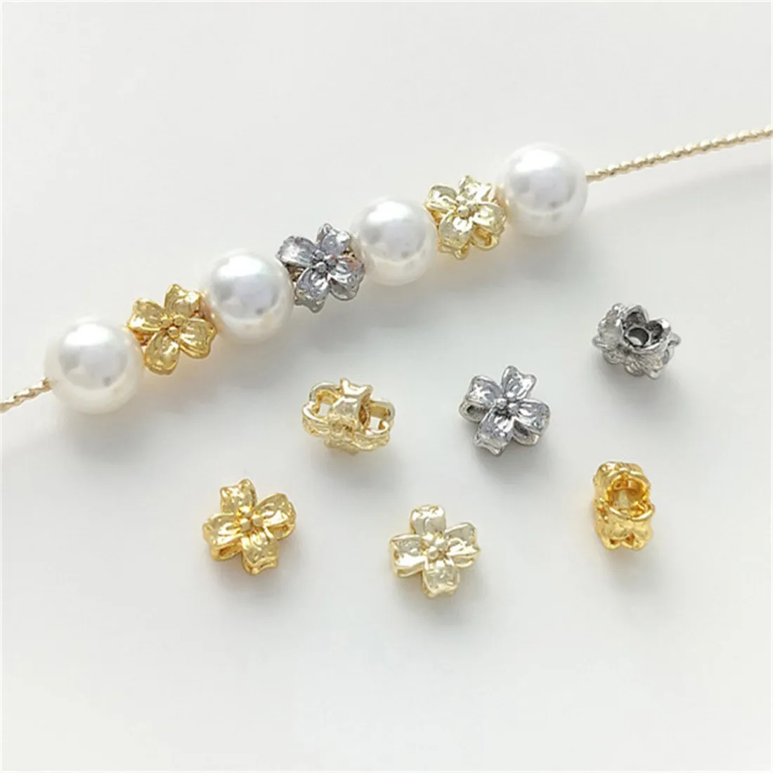 

Double-Sided Separated Beads, 14K Gold Wrapped, Osmanthus Flower Beads, Handmade Beaded Bracelet, DIY Jewelry Accessories