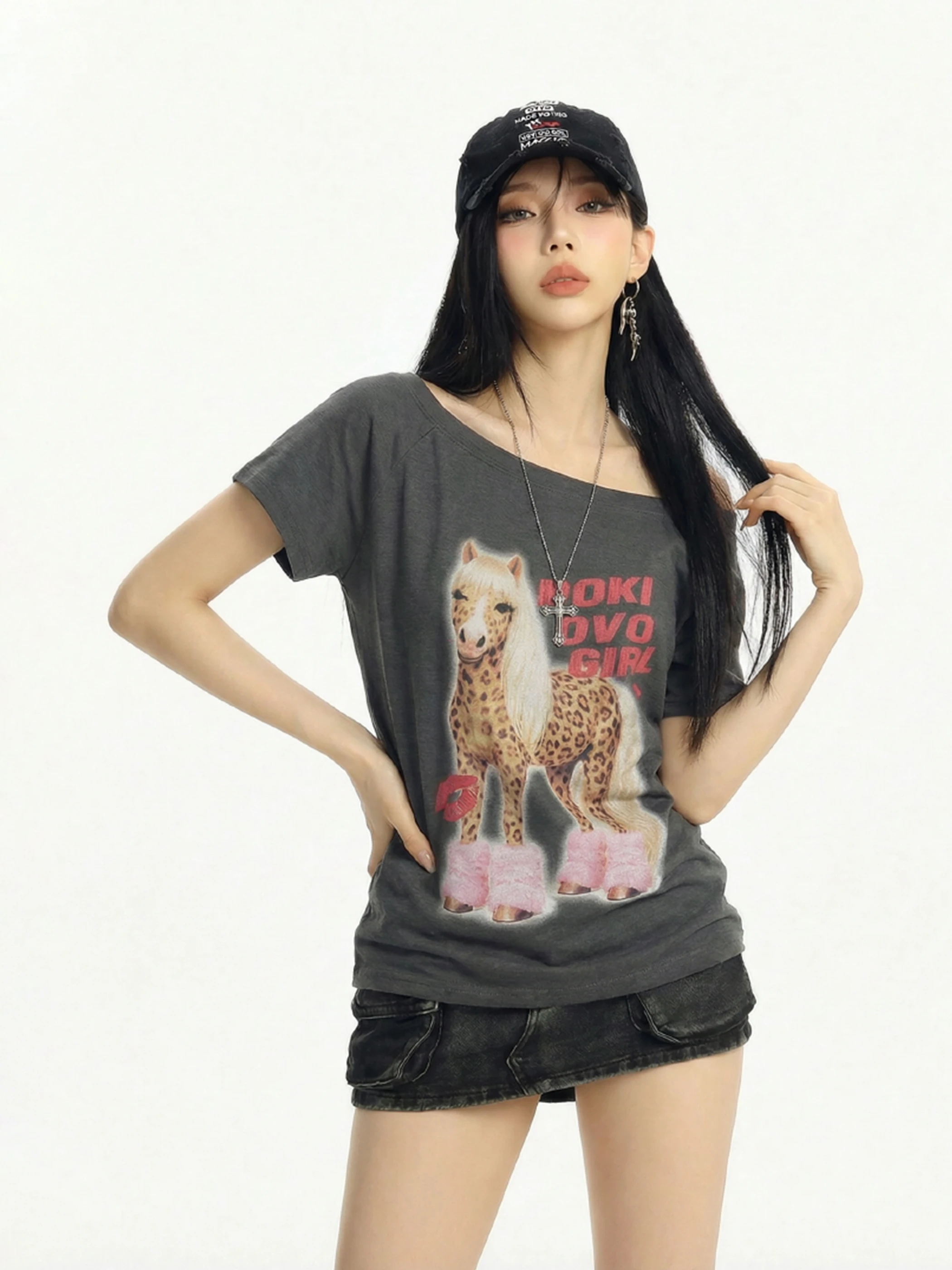 

Summer New American Retro Hot Girl Year Print Shoulder Baring Short Sleeve Top Women Trendy Cotton Blend Comfortable T-...