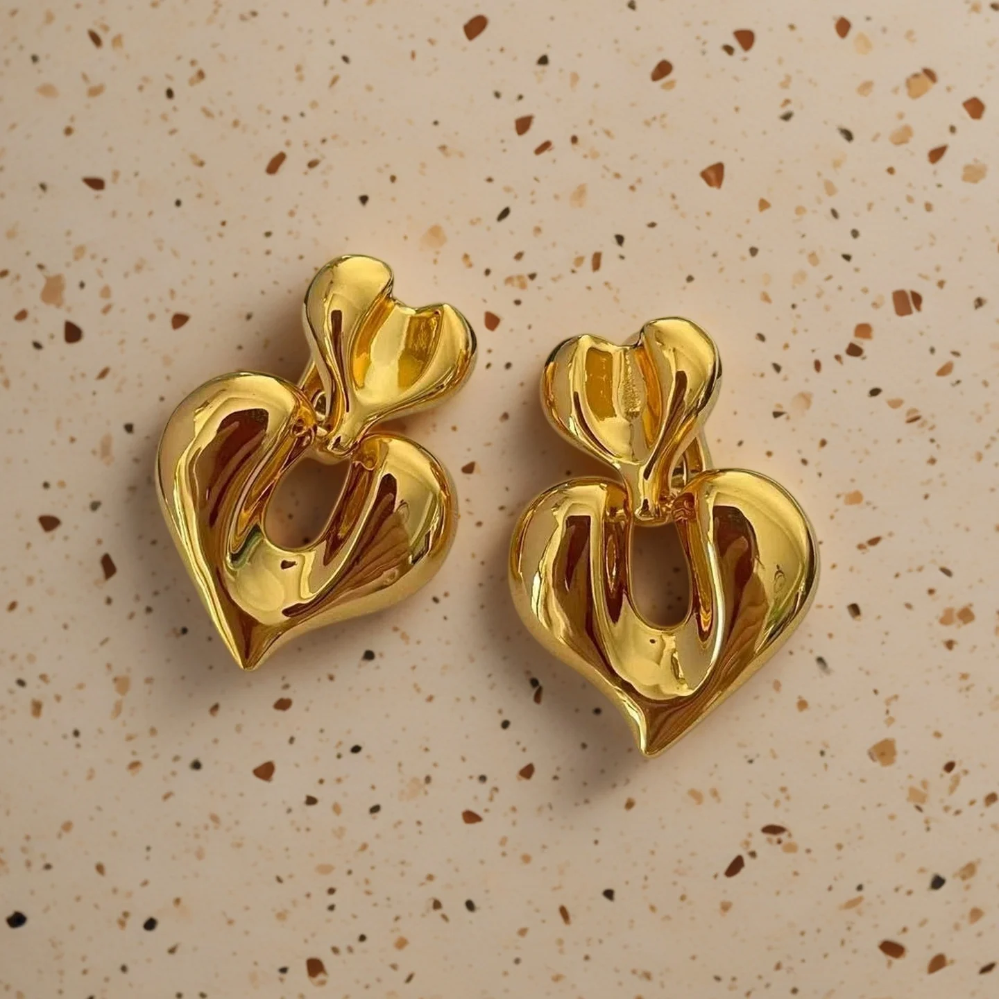 Yuri Ailey Irregular Hollow Heart Drop Earrings Polished Silver Gold Abstract Curved Heart Studs Minimalist Party Jewelry Gift