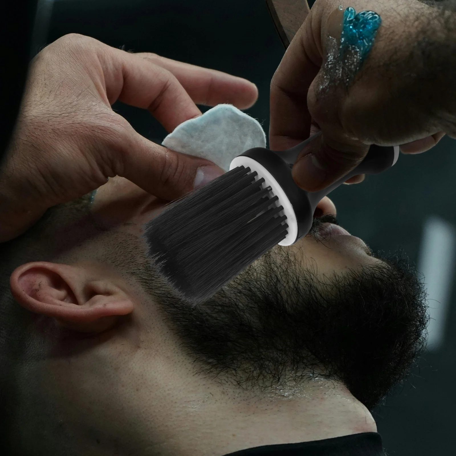 

2Pcs Neck Duster Brush Barber Accessories Powder Filling Brush Hair Salon Supplies Comfortable Neck and Ear Cleaning