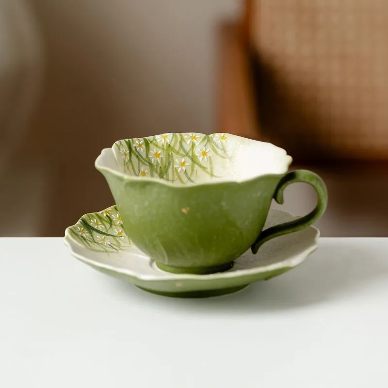 Chinese Style Spring Daisy Pattern Ceramic Tea Cup Ladies' Drinking Cup With Plate Pure Hand-painted Coffee Cup Plate Set ZJ234