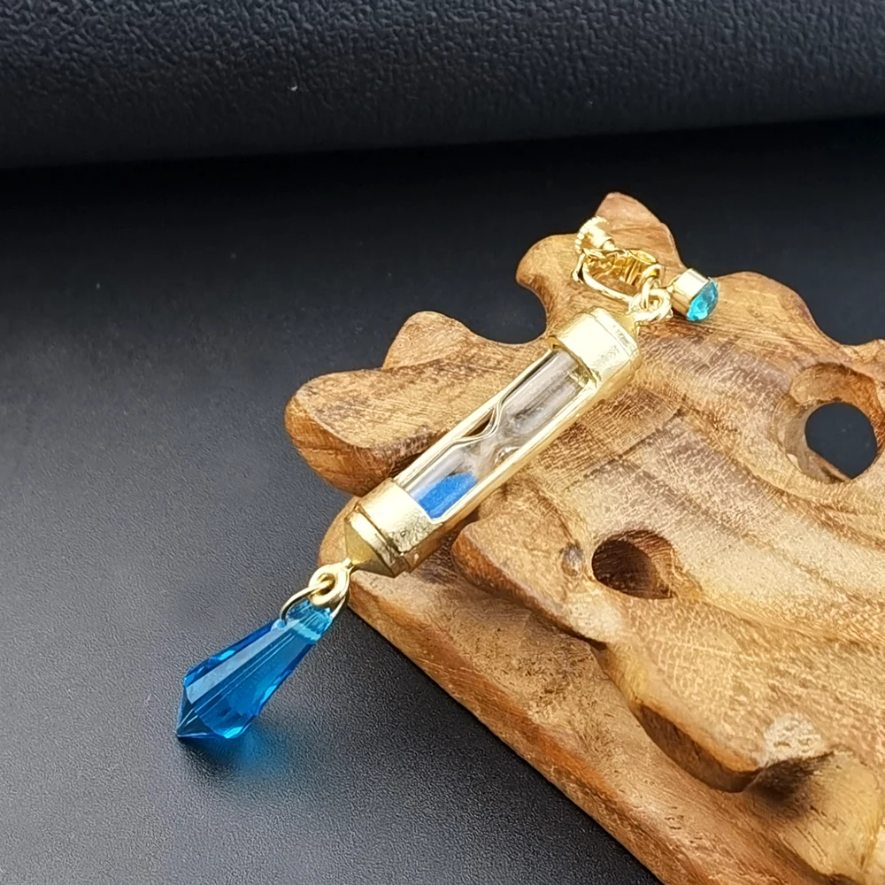 Boucles D’oreilles Cosplay Vanitas – 4 Clips Sablier – Métal, Anime, Cadeau Original