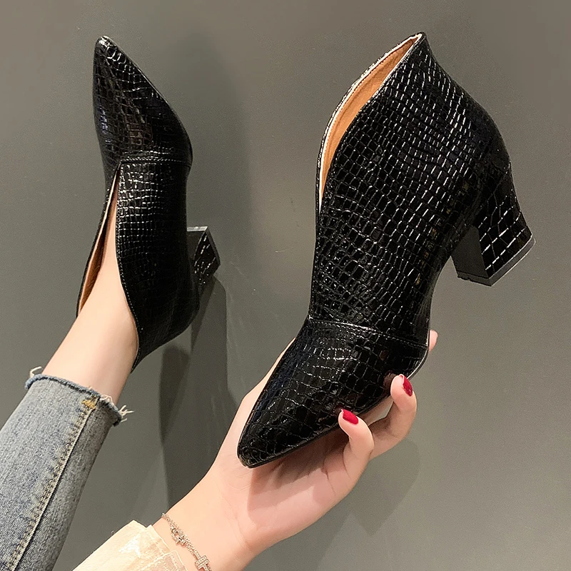 

Thick Heel Women's Short Boots with Sexy V-Mouth Slip-On High-Heeled Boots