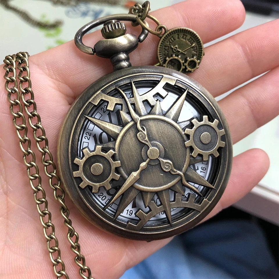 Hollow Gear Analog Desain Gulungan Roda Jam Saku Kuarsa Steampunk Kalung Sweter Rantai Liontin Jam dengan Aksesori Gigi 2022