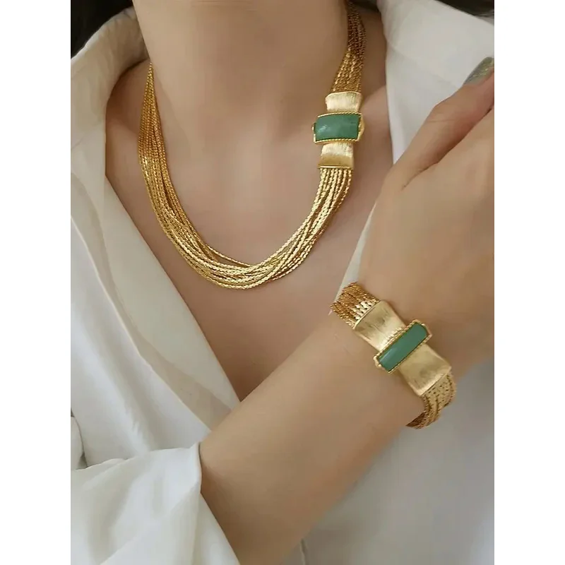 

Brass Natural Blue Stone Aventurine Layered Chain Bracelet Women Men Lover Jewelry Designer T Show Runway Gown INS Japan Korean