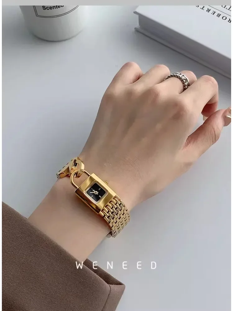 2025 Light Luxury Women's Watches New Personalized Design Small Dial Senior Sense Temperament Ladies Watch Relojes Para Damas