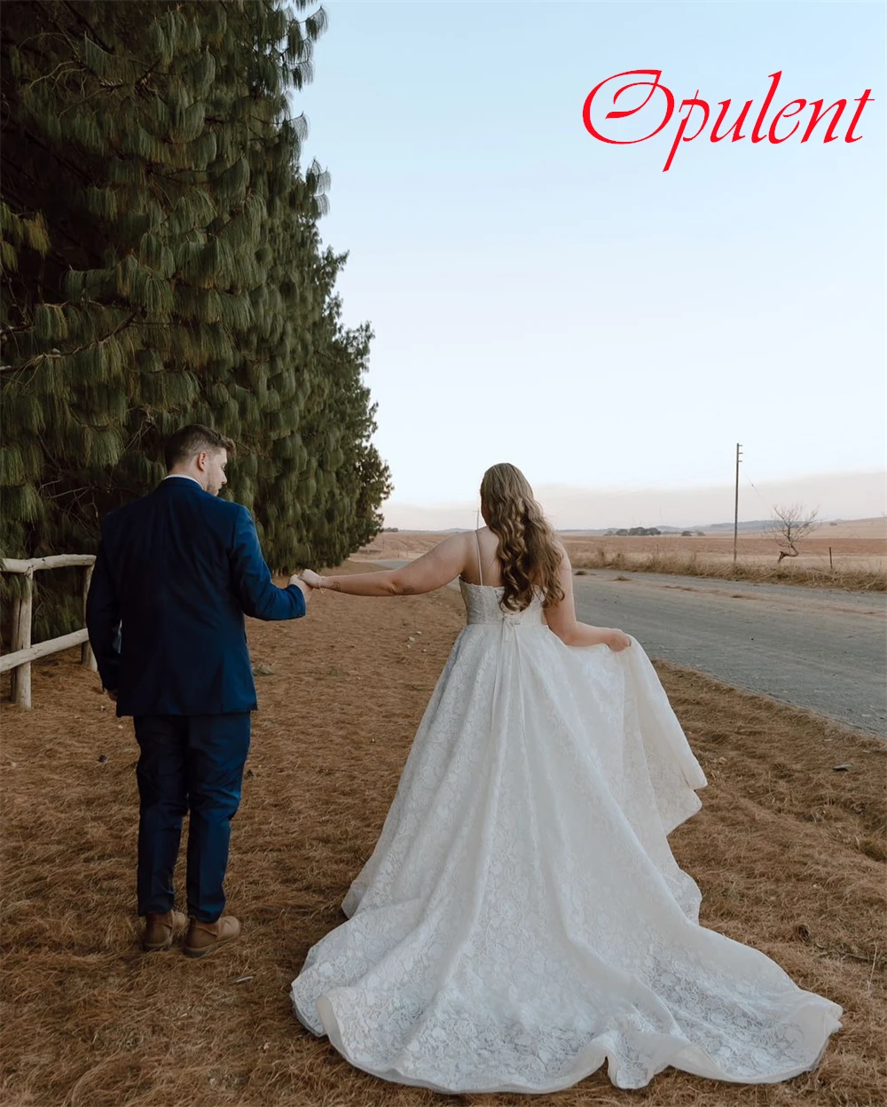 Customized White Lace Wedding Dress Elegant Strapless Spaghetti Straps Bridal Gowns Chapel Train Lace Up Back Vestido De Novia