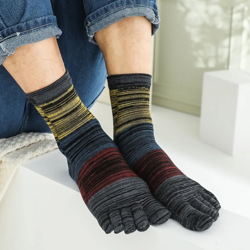 5 Paar große Herren-Retro-Fünf-Finger-Socken im japanischen Stil, bunt, dicke Baumwolle, Frühling und Winter, warm, Harajuku, 5-Finger-Socke, EU 44