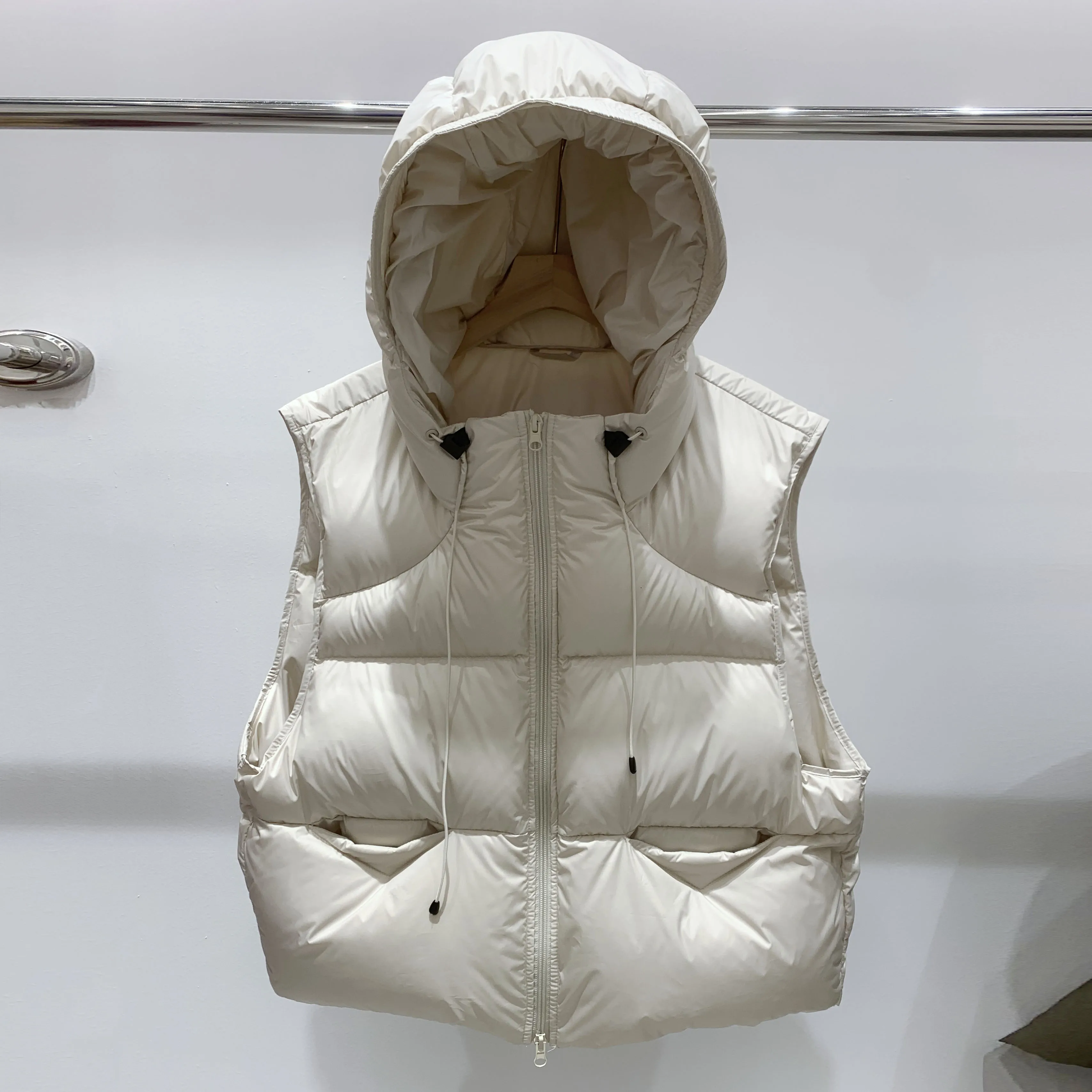 

Толстый теплый женский пуховый жилет, однотонное зимнее пальто без рукавов с капюшоном, новый модный короткий жилет, верхняя одежда