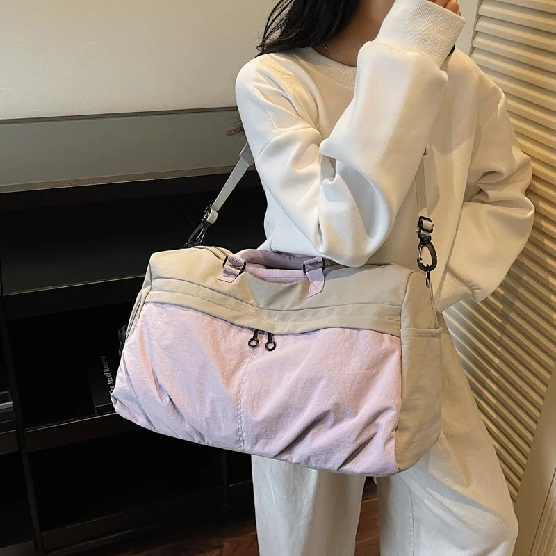 lightweight-travel-bag-women's-handheld-luggage-bag-fitness-bag-separate-wet-and-dry-large-capacity-short-trip-bag