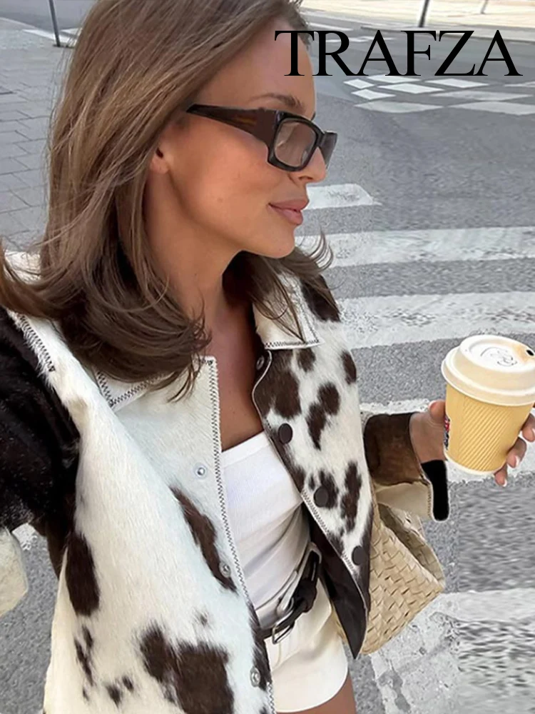 

TRAFZA Women's Autumn Fashion Vintage Cow Pattern Print Jacket Female Casual Covered Button Lapel Long Sleeve Woolen Outerwear