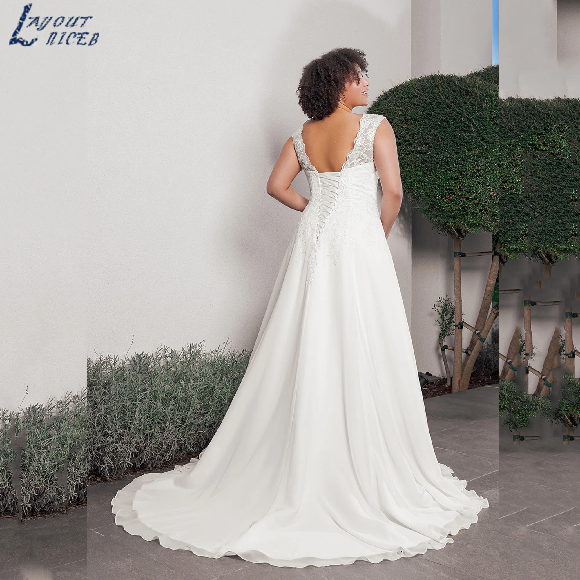 

Plus Size A-Line Bride Dress V-Neck Backless Appliques Chiffon Classic Wedding Gown Sleeveless Lace Up robe de mariée Customized