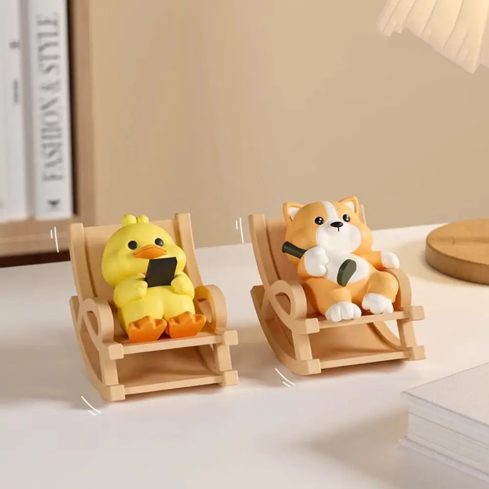 Chaise à Bascule en Résine de Cochon, Figurine Miniature de Dessin Animé Jetable, Micro Statue de Paysage, Jouet Modèle d'Animal de Dessin Animé, Artisanat