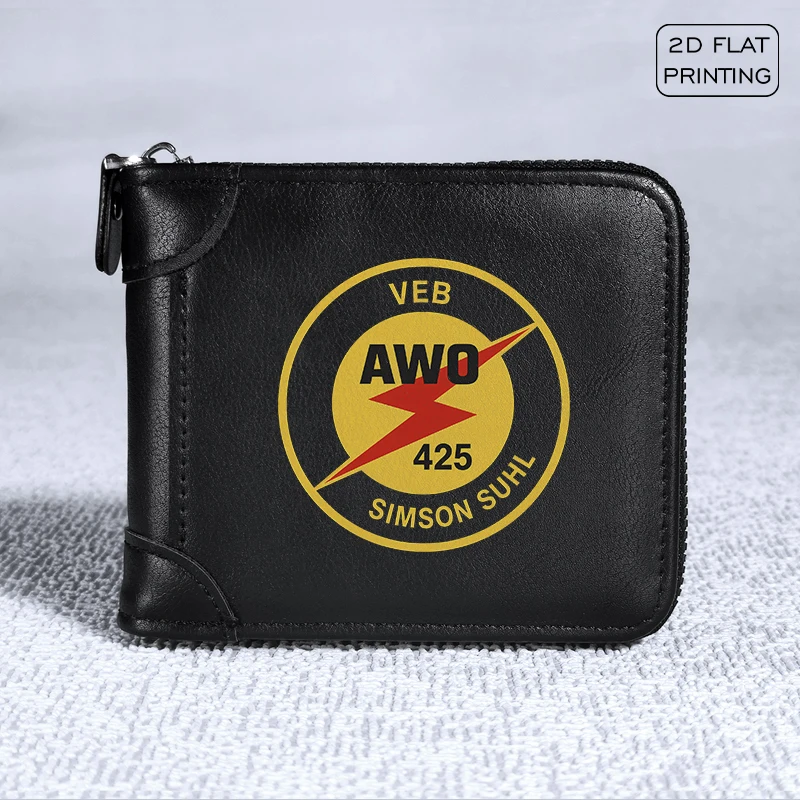 ΠΡΠΆΡΠΊΠΎΠΉ ΠΊΠΎΡΠ΅Π»Π΅ΠΊ AWO 425 VEB Simson Suhl Ρ Π»ΠΎΠ³ΠΎΡΠΈΠΏΠΎΠΌ ΠΈΠ· ΠΈΡΠΊΡΡΡΡΠ²Π΅Π½Π½ΠΎΠΉ ΠΊΠΎΠΆΠΈ Π½Π° ΠΌΠΎΠ»Π½ΠΈΠΈ, Π»Π΅Π³ΠΊΠΈΠΉ, ΠΏΡΠΎΡΠ½ΡΠΉ, ΠΌΠ½ΠΎΠ³ΠΎΡΡΠ½ΠΊΡΠΈΠΎΠ½Π°Π»ΡΠ½ΡΠΉ, ΠΊΠΎΠΌΠΏΠ°ΠΊΡΠ½ΡΠΉ Π΄ΠΈΠ·Π°ΠΉΠ½ ΠΡΠΆΡΠΊΠΎΠΉ ΠΊΠΎΡΠ΅Π»Π΅ΠΊ AWO 425 VEB Simson Suhl Ρ Π»ΠΎΠ³ΠΎΡΠΈΠΏΠΎΠΌ ΠΈΠ· ΠΈΡΠΊΡΡΡΡΠ²Π΅Π½Π½ΠΎΠΉ ΠΊΠΎΠΆΠΈ Π½Π° ΠΌΠΎΠ»Π½ΠΈΠΈ, Π»Π΅Π³ΠΊΠΈΠΉ, ΠΏΡΠΎΡΠ½ΡΠΉ, ΠΌΠ½ΠΎΠ³ΠΎΡΡΠ½ΠΊΡΠΈΠΎΠ½Π°Π»ΡΠ½ΡΠΉ, ΠΊΠΎΠΌΠΏΠ°ΠΊΡΠ½ΡΠΉ Π΄ΠΈΠ·Π°ΠΉΠ½