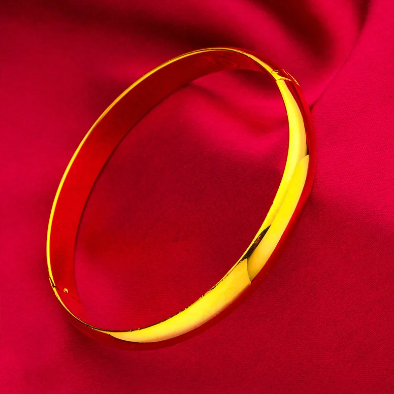 

Snap Smooth Bangle for Women, 24K Gold, AU999 | Matte gold with vertical texture & diamond snap, subtle luxury for work.