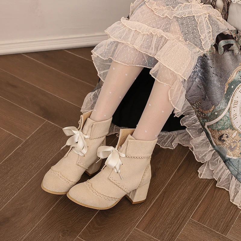 

Оригинальные элегантные осенне-зимние сапоги в стиле Лолиты с круглым носком на толстом каблуке со шнуровкой, короткие сапоги в стиле школьницы, сапоги с матовой отделкой