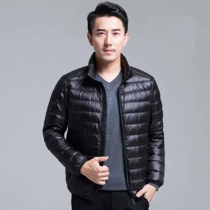 Ultra de temporada masculina Ultra Lightweight Packable Down Jacket Water e Casas respiráveis ​​respiráveis ​​respiráveis ​​por meio de casos de capuzes de capuzes