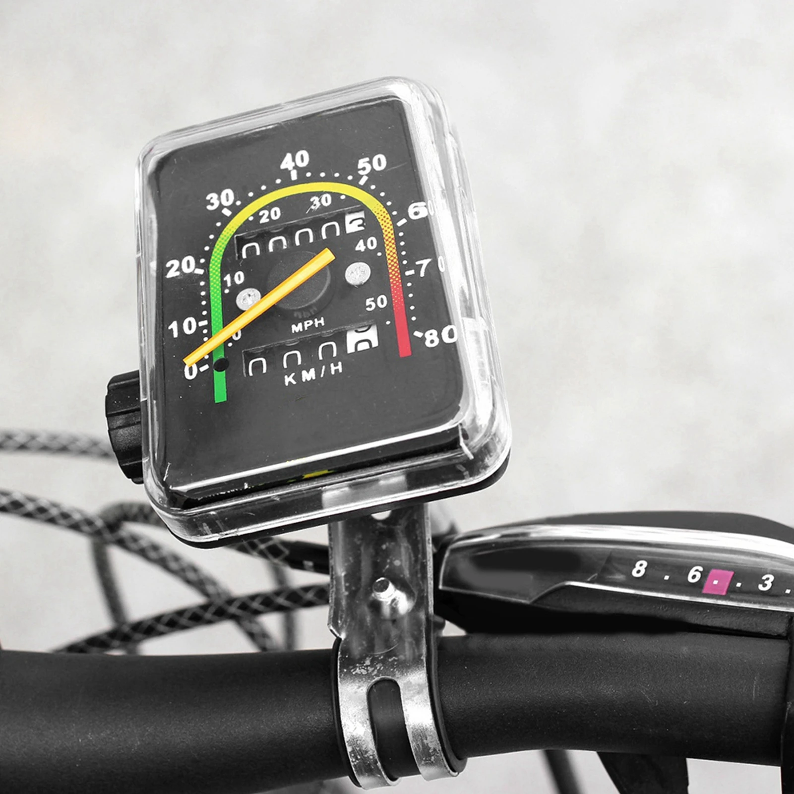 

Mechanical Odometer for Bikes, Waterproof Bicycle Speedometer, Cycling Speedometer for Precise Mileage and Speed Measurement