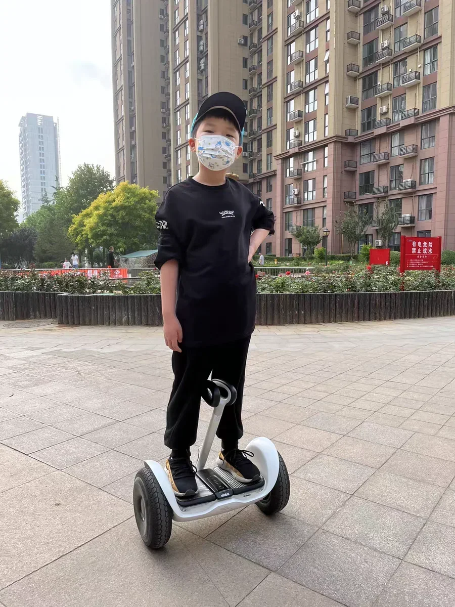 L Popular L8 Hover Board Auto Balanceamento Scooters Elétricos Venda e Luz Para Crianças