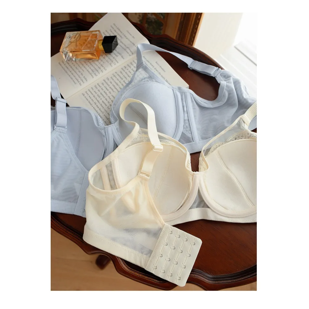 Women Plus Size Lace Bra Soft Underwire Thin Cotton Cup Full Coverage Minimizer Gathered Rounded Shape Comfort Underwear 32-38BC