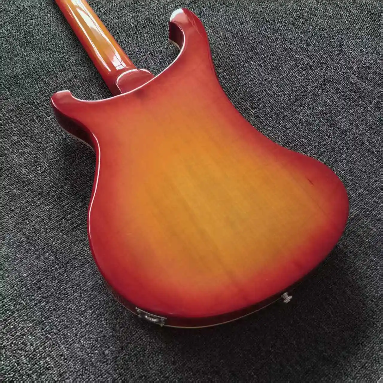 Color Printed Special Shape Electric Bass, HH Pickups, Fixed Bridge, Solid Wood Body, Unique Body, for Rock Practice & Band Stage Performance, Musical Instrument Gift
