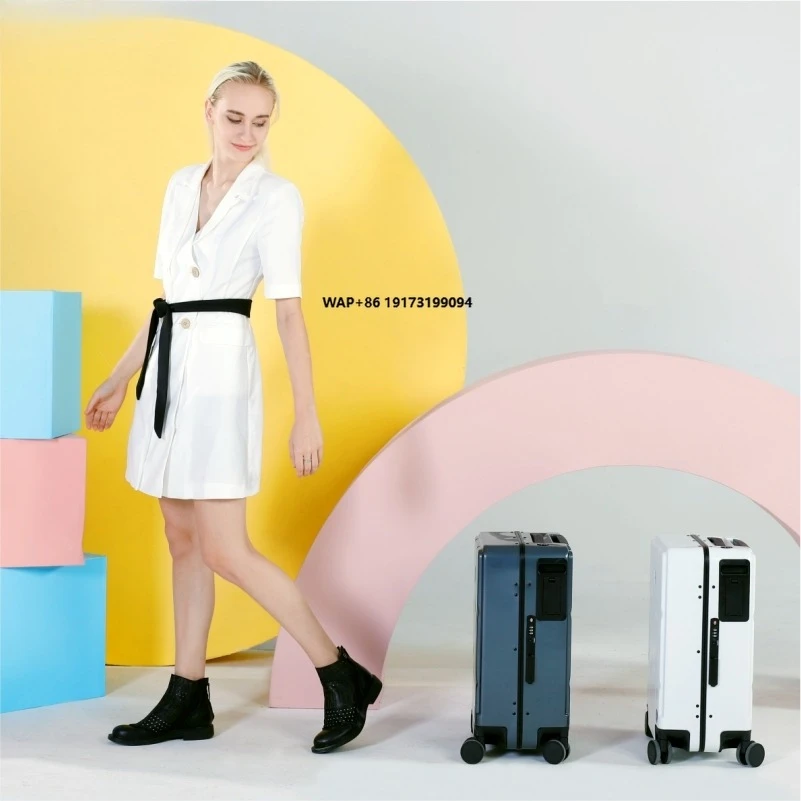

Smart Automatic Follow Business Travel Suitcase PC Material Waterproof Anti-theft Lightweight and Durable