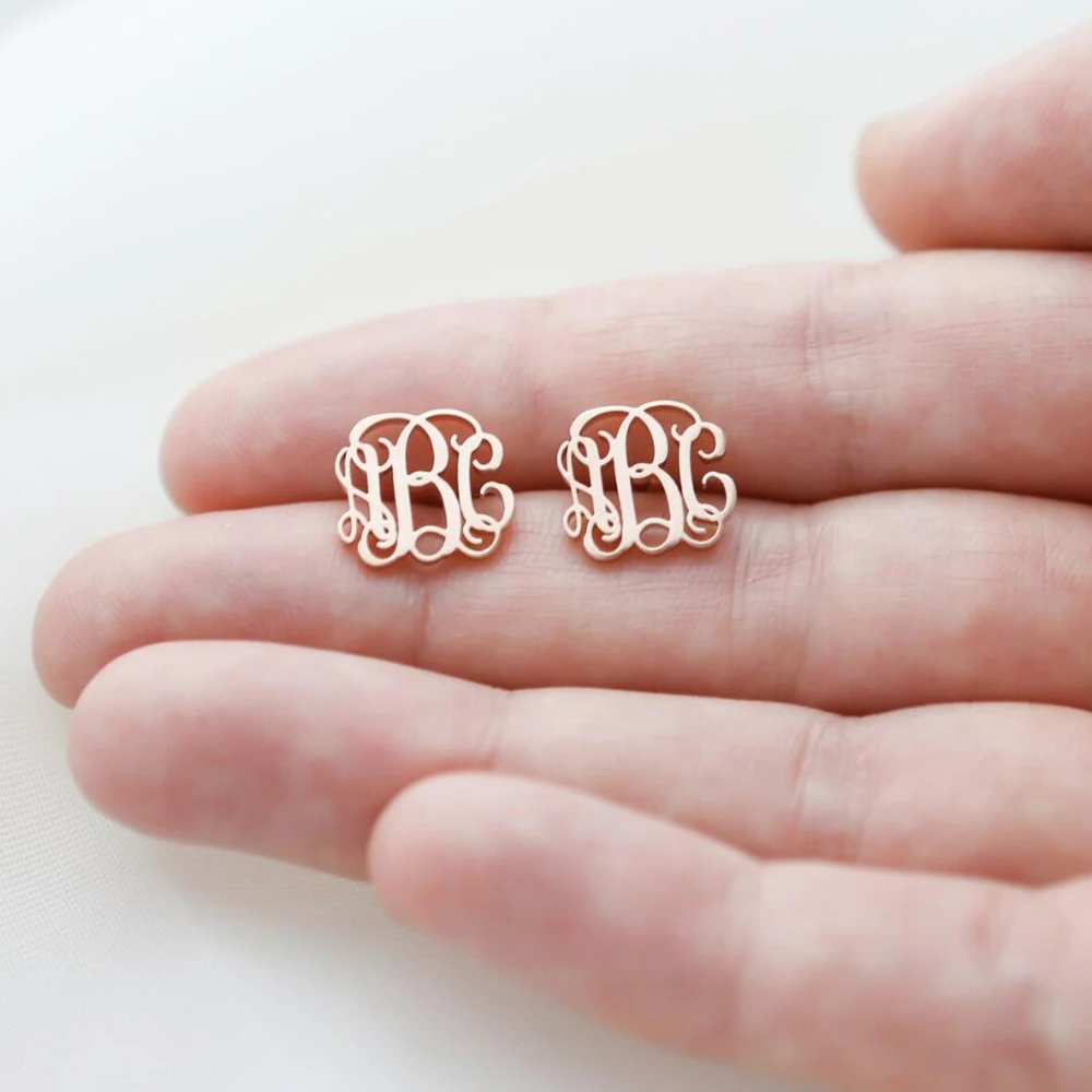 Customize Special Font Earrings, Create Personalized And Exclusive Earrings, And Give Yourself,  Mother, Or Lover A Elegant Gift