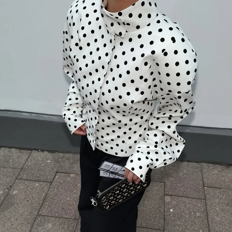 여성 폴카 도트 자켓 패션 우아한 대비 긴 소매 코트 캐주얼 루즈 하이 스트리트 럭셔리 여성 맞춤 코트