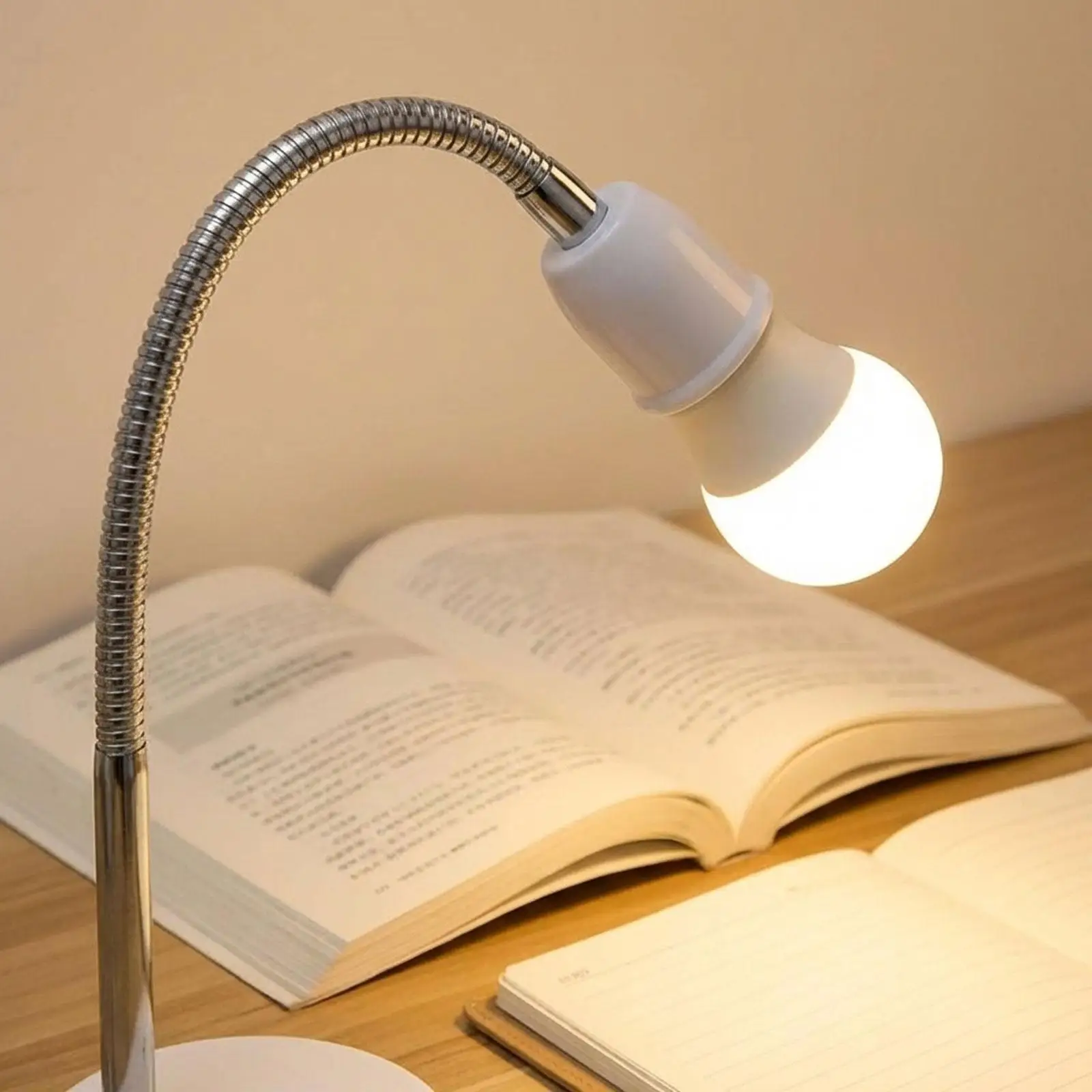 Adjustable Bendable Lamp Holder, E27 to E27 Bulb Socket Extender for Kitchen, Living Room