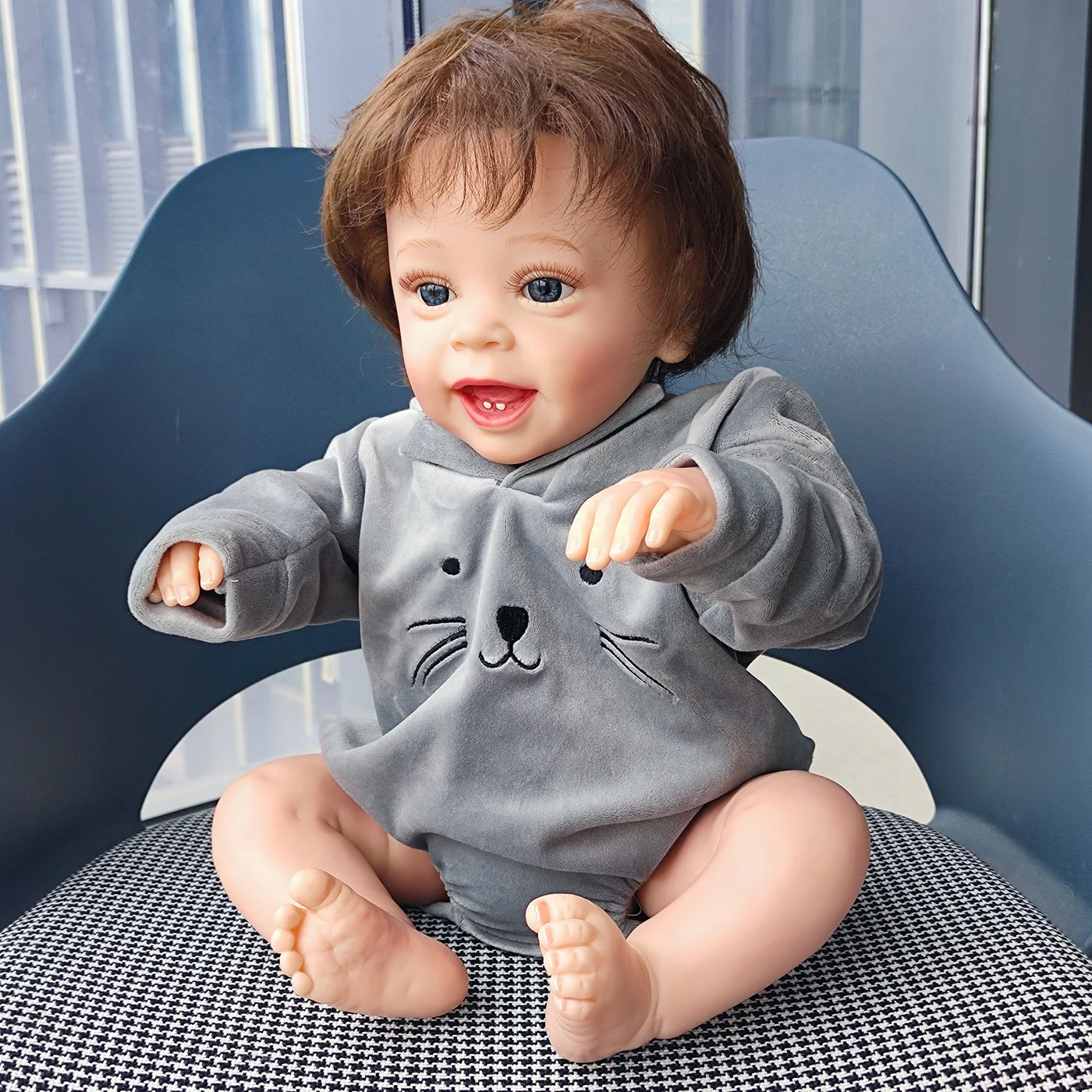 Hyper Realistic Cheap Life Size Real Baby Dolls Bebe Reborn Newborn Doll Toy Silicone Doll for Sale