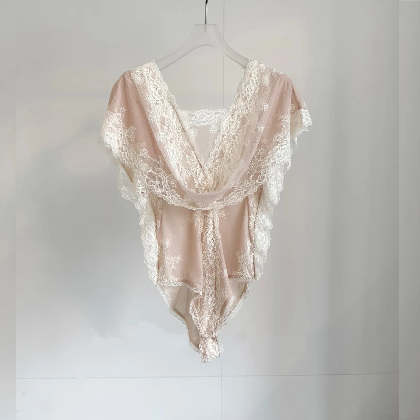 

Elegant Lace Embroidery Base Women's Slimming One-Piece Suit High Waist Wide Leg Pants Fashionable Stylish Commute Wear