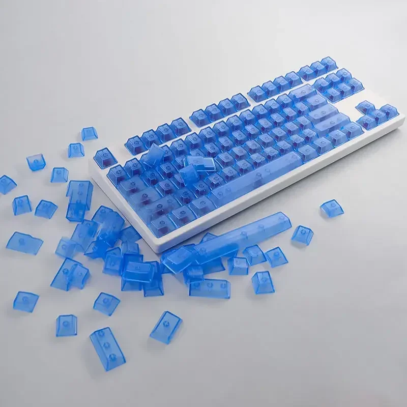 The same transparent blue glacier blue keycap is the original factory.