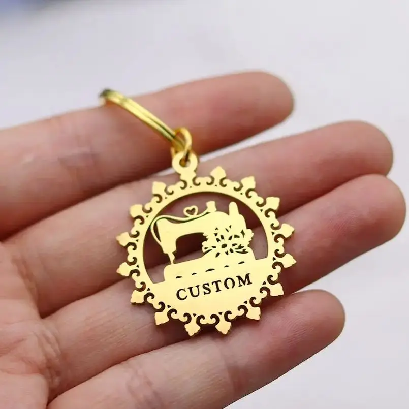 Exquisite Sewing Machine Garden Keychain for Women Men Jewelry Personalized Name Pendant Key Ring Handicraft Lover Gifts Custom