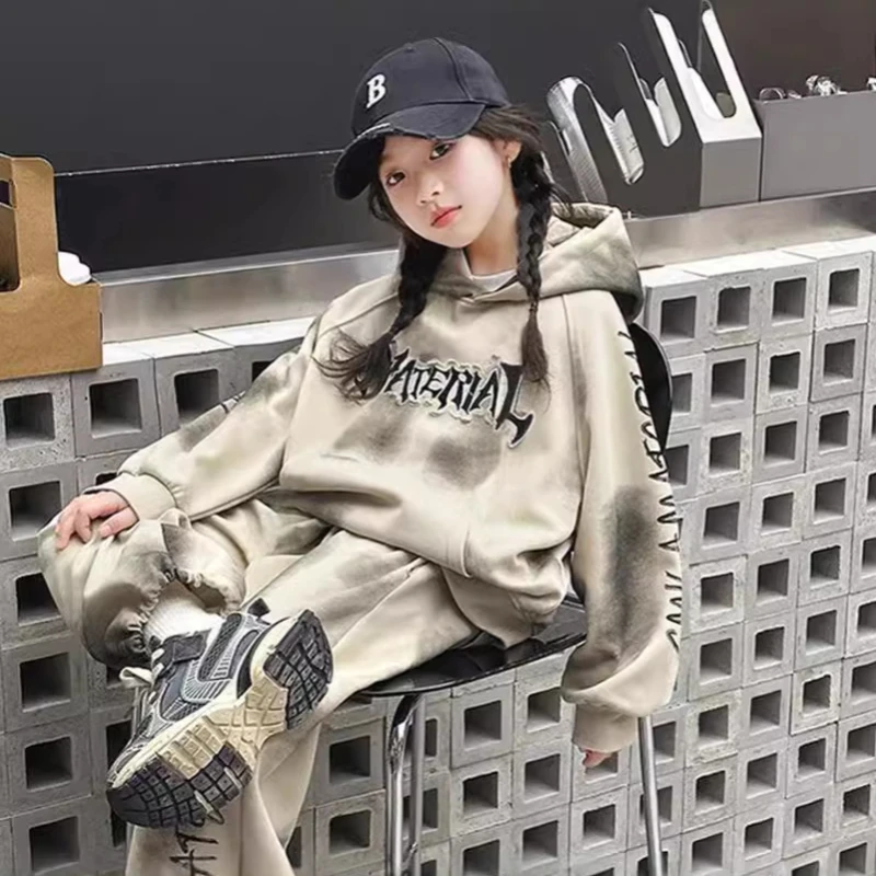 

Two Piece Set Girl Autumn Clothing 2024 New Korean Western Hooded Sweater Pants Fashionable Tide Cute Sweet Sports