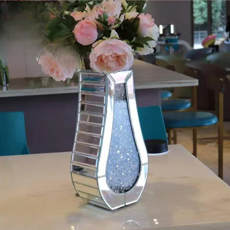 Mirror glass, light luxury, modern dining table, vase, living room, high-end decoration, flower arrangement, diamond sprinkling,