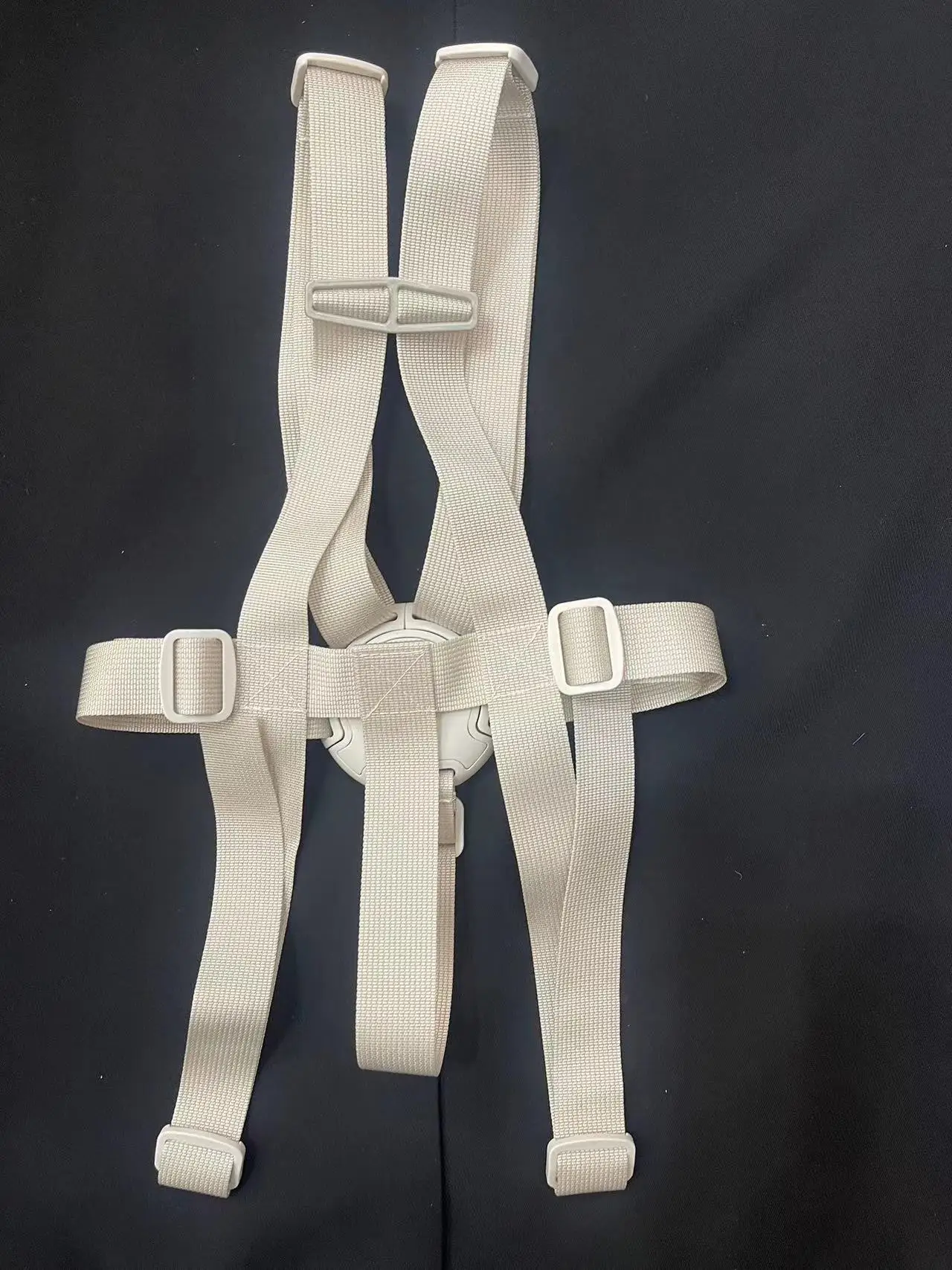 Рисунок 3 - 5-точечный ремень безопасности