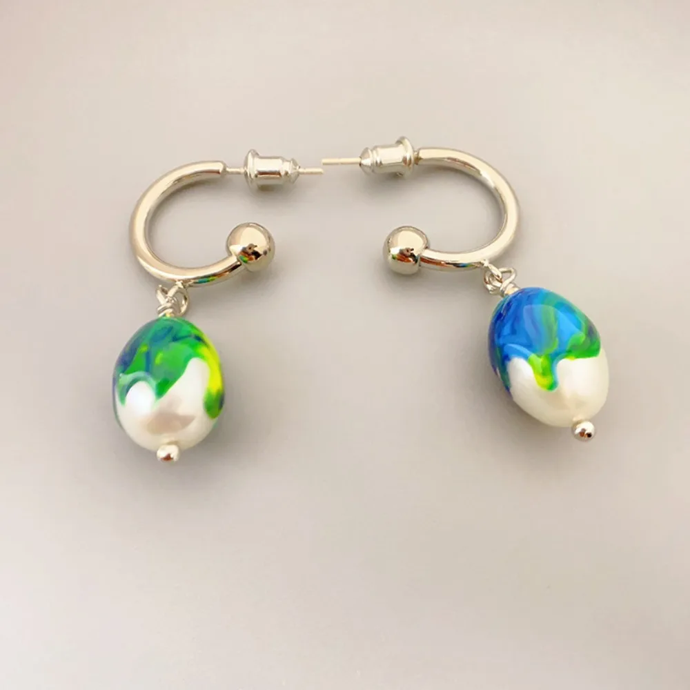

C-shaped Ear Hooks with White Cultured Pearls, Colorful Enamel Craftsmanship Painted Style Niche Style Earrings Luxury Designer