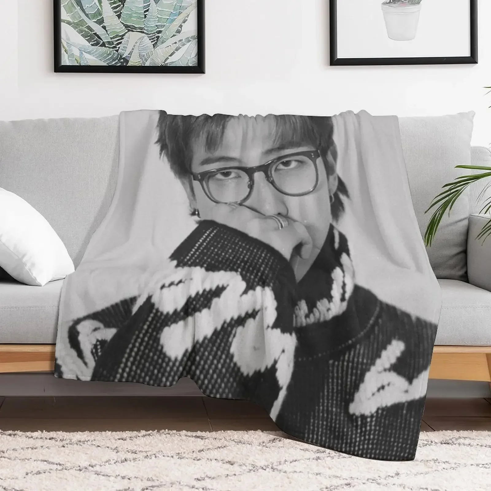 

rm namjoon Throw Blanket manga heavy to sleep Blankets