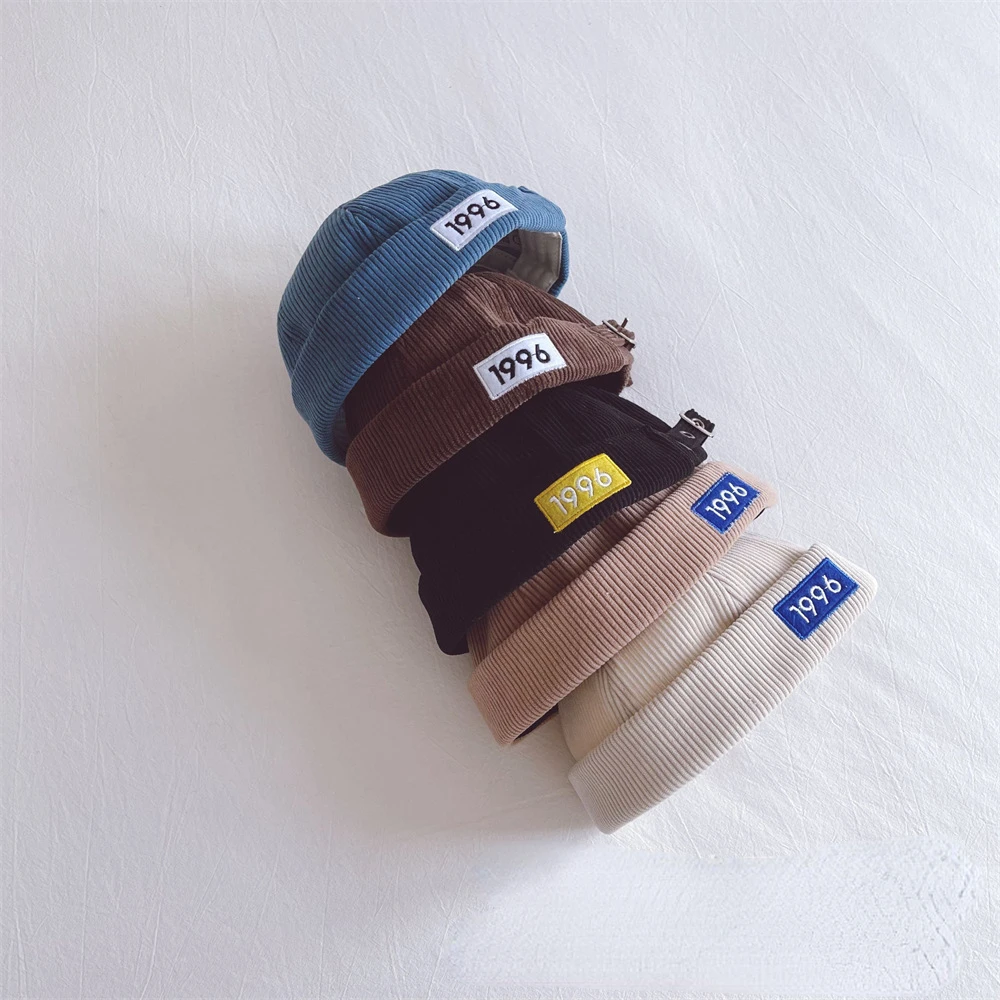 

Japanese Children's Melon Hats Autumn Winter Corduroy Label Boys and Girls Joker Hip-hop Wind Landlord Hat Infant Beanie Cap